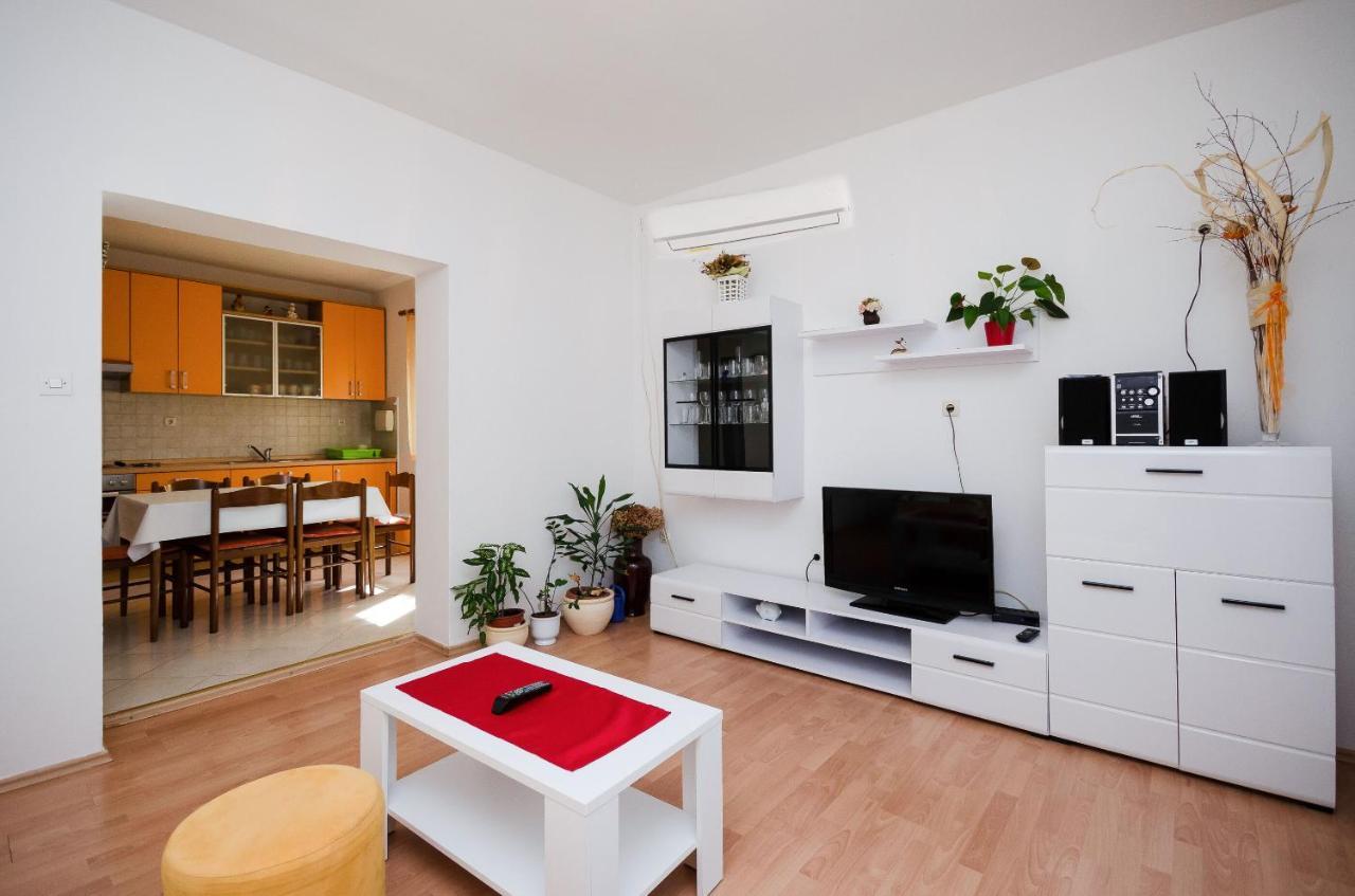 Apartment Ruza 洛帕 外观 照片