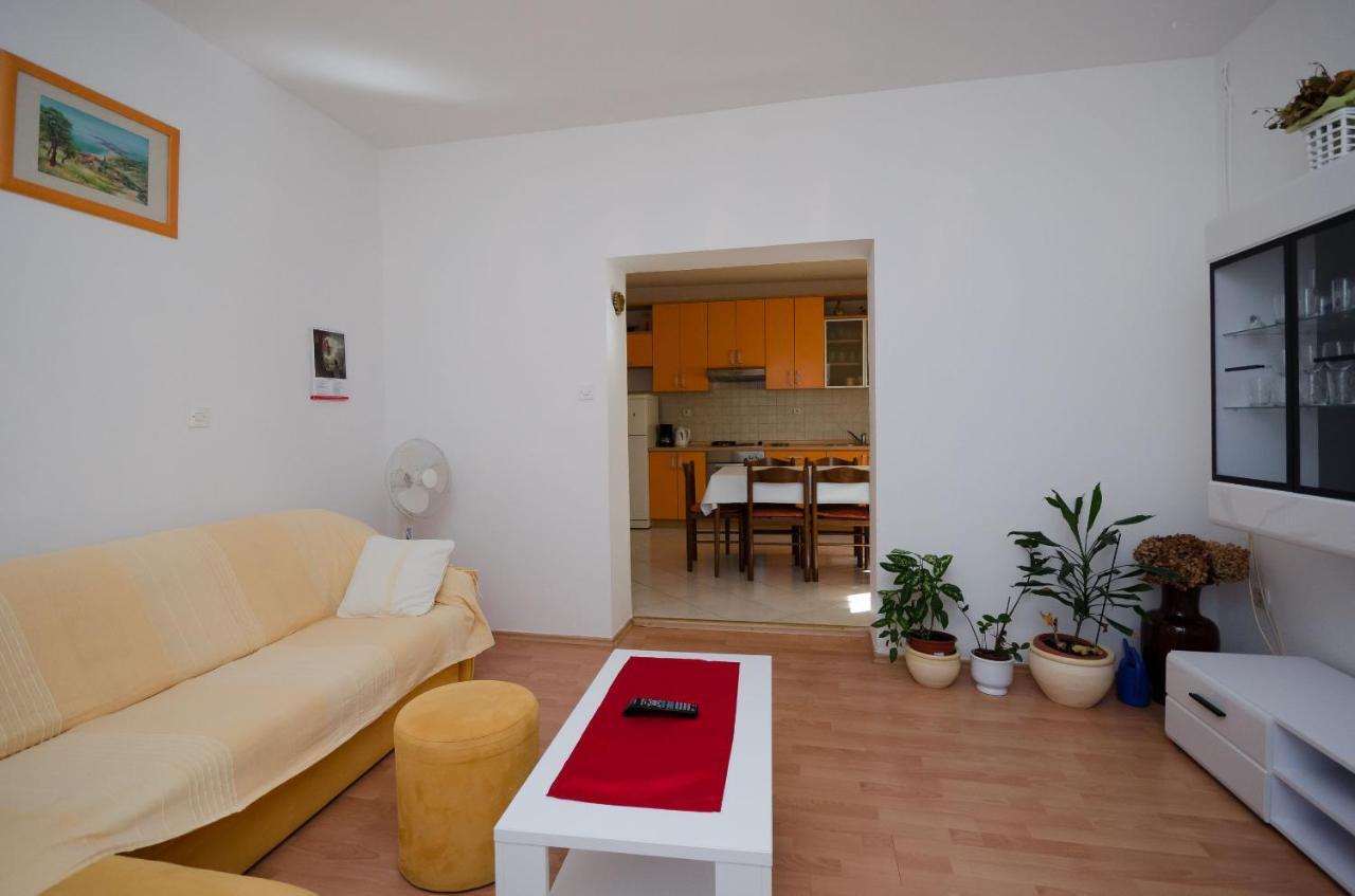 Apartment Ruza 洛帕 外观 照片