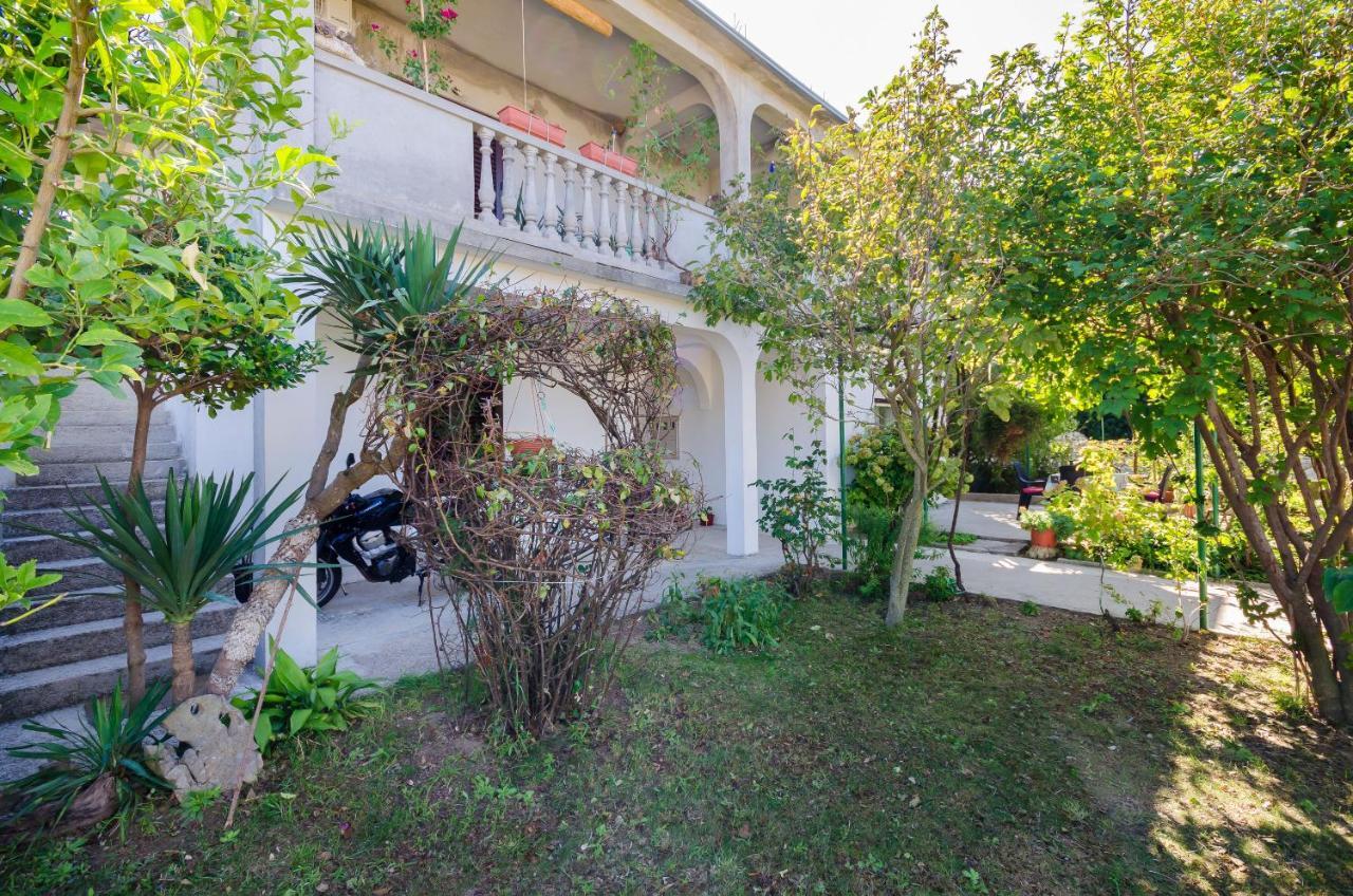 Apartment Ruza 洛帕 外观 照片